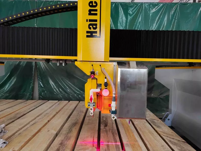 Bakit Ang 4-Axis CNC Bridge Saw ay Isang Game-Changer para sa Pagproseso ng Bato